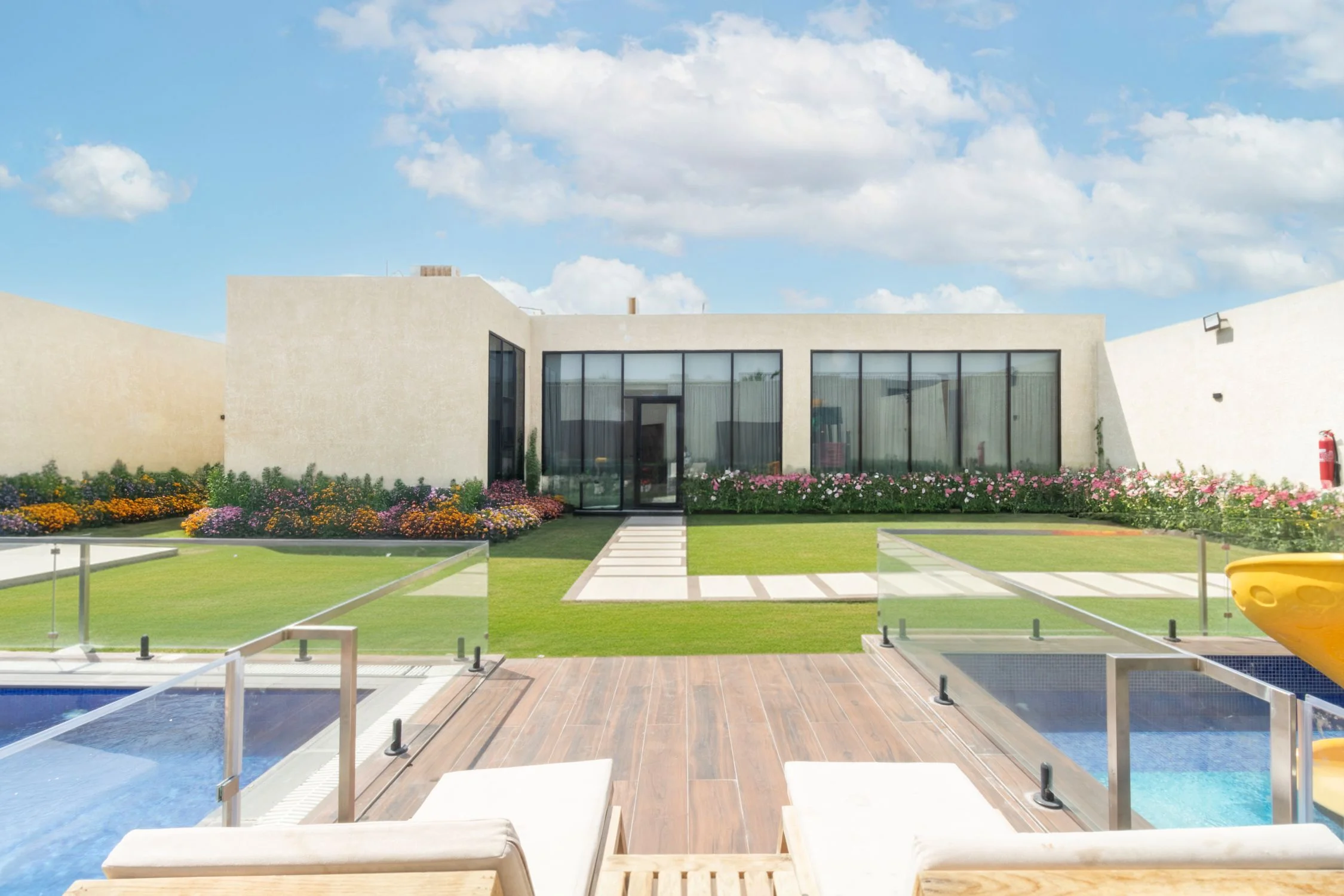 منتجع كلاود