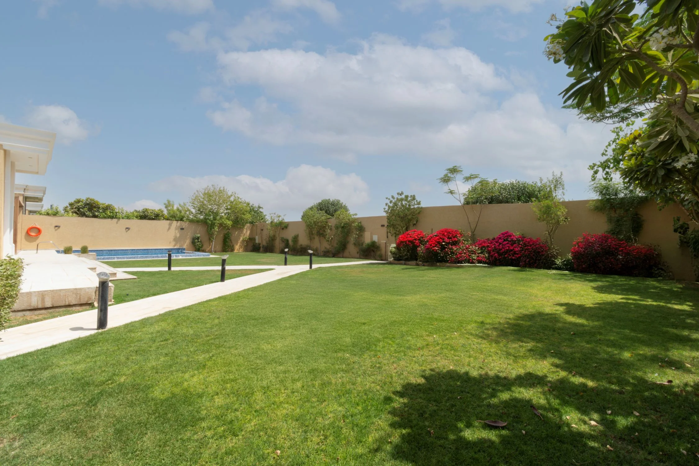 منتجع إناله